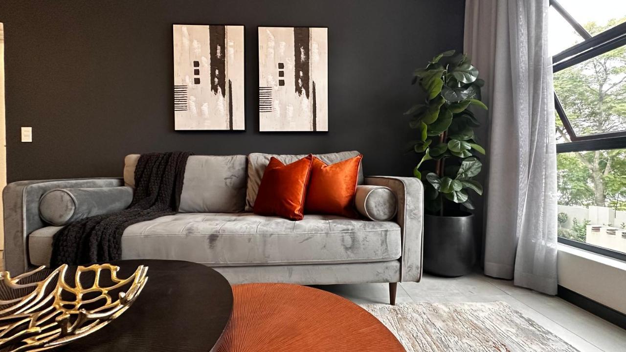 יוהנסבורג Stylish Executive Apartment With Power Backup מראה חיצוני תמונה